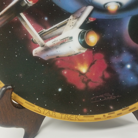 Star Trek the Voyagers Vintage Limited Edition Collectible Plates - Picture 9 of 16